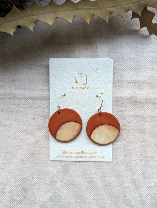 🌿 Terra Earthenware and Plantable Earring Tags: A Sustainable Collaboration - Plantacard